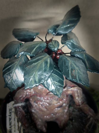 Sculpture Mandragore dans son pot inspiration Harry Potter - Création par Fantasy Corner – Image 8
