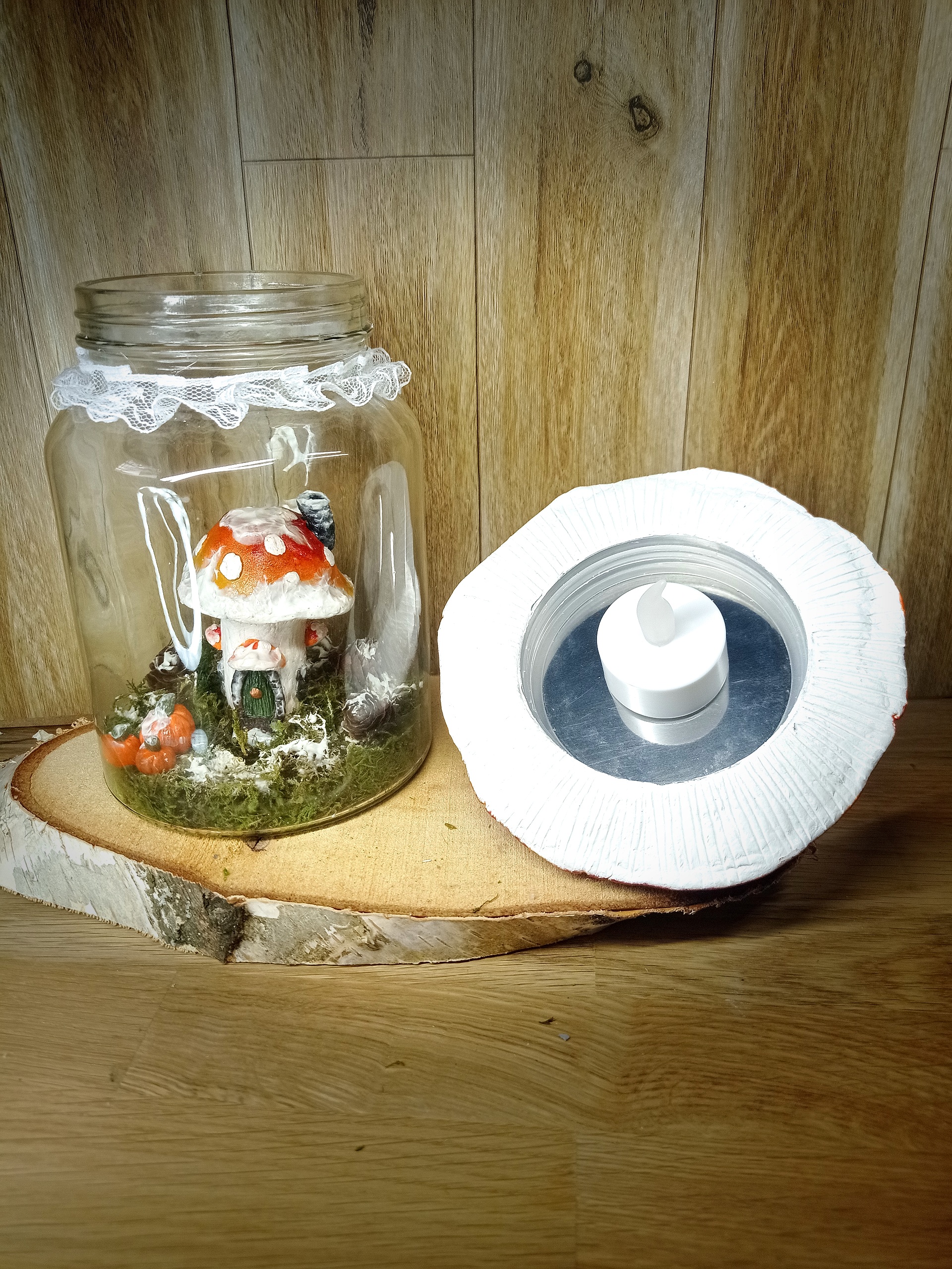 Sculpture lumineuse Maison champignon dans bocal en verre - pour Laureen Dewallens – Image 5