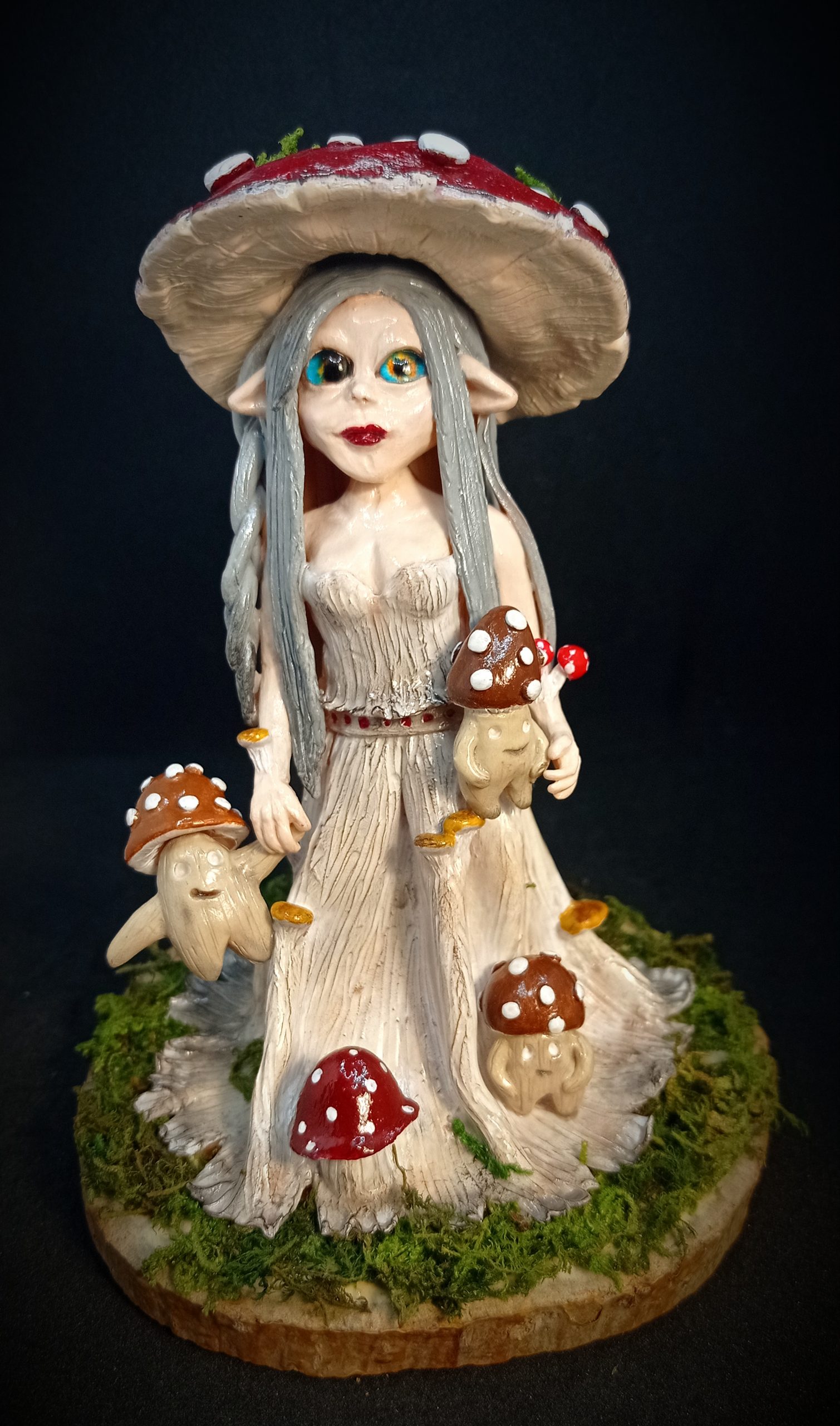 Sculpture figurine Mme Champignon « Miscélia » – Fantasy Corner