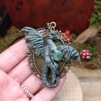 Collier pendentif dragon vert avec aventurine - fait main