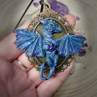 Collier pendentif dragon bleu avec améthyste - fait main