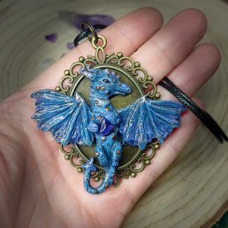 Collier pendentif dragon bleu avec améthyste - fait main