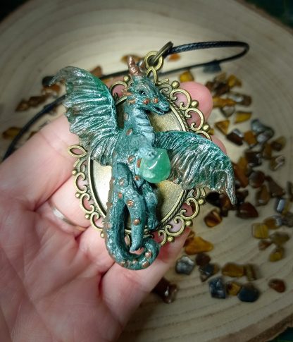 Collier pendentif dragon vert avec aventurine - fait main