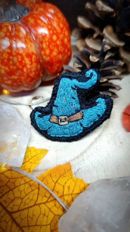 Pin's broderie chapeau de sorcier