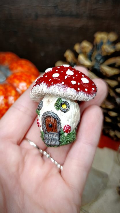 Magnet maison champignon fantasy – Image 2