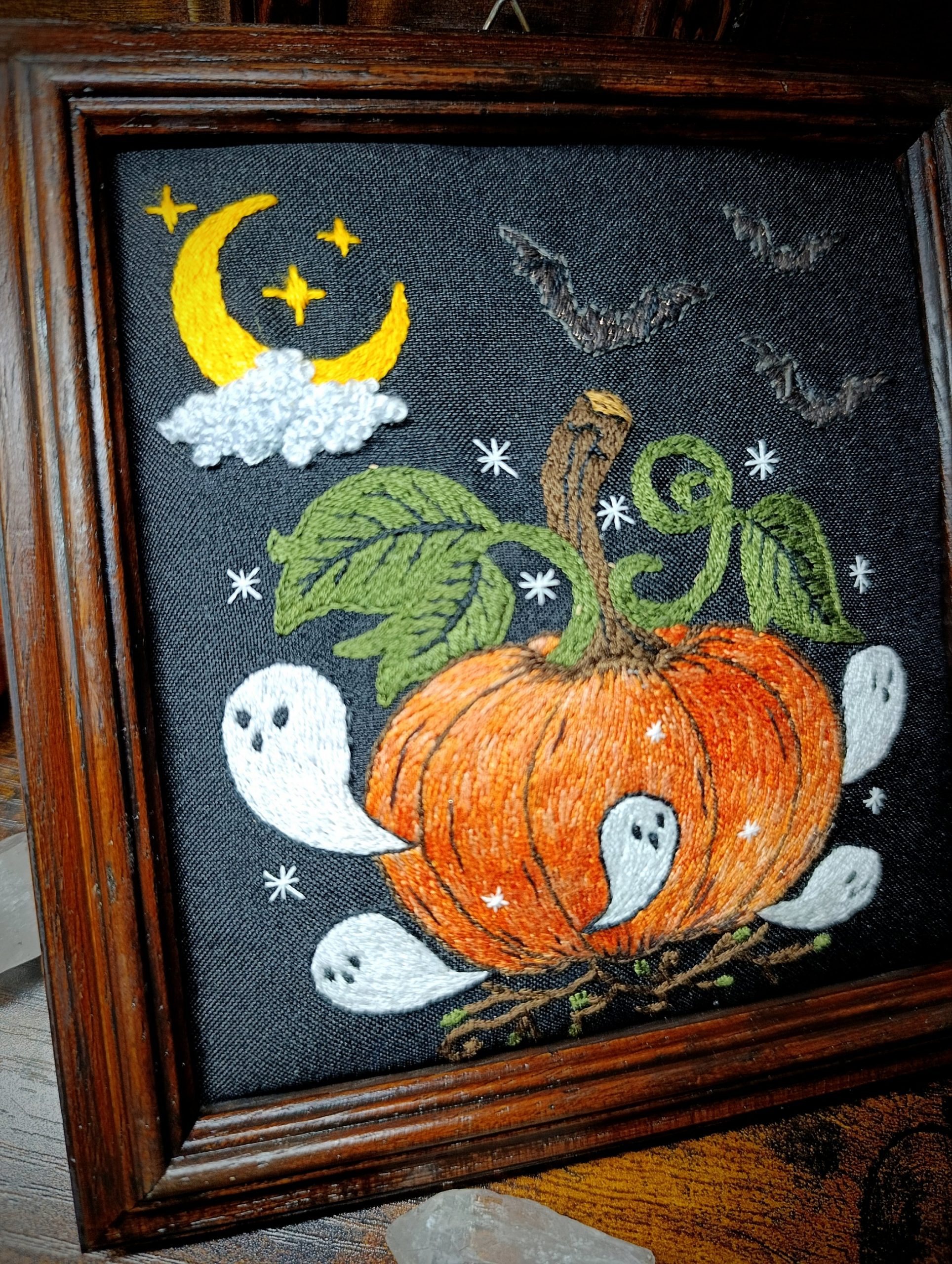 Broderie sous cadre "Les petits esprits de la citrouille" – Image 6