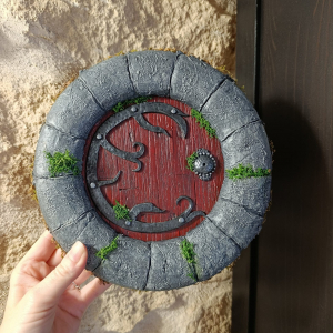 Décoration murale porte de Hobbit – fait main