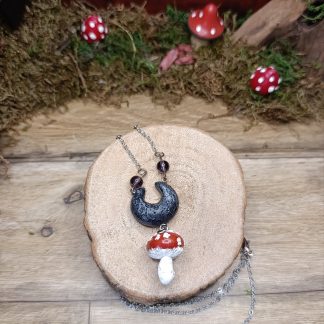 Collier champignon et lune - fait main