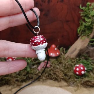 Collier champignon fait main