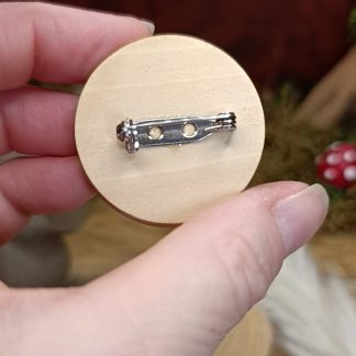 Broche broderie maison champignon