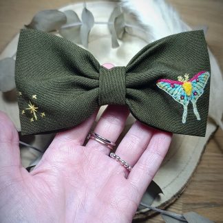 Barrette noeud brodée main - Papillon de nuit - Luna Moth