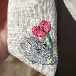 Barrette noeud brodée main - Totoro et noiraudes