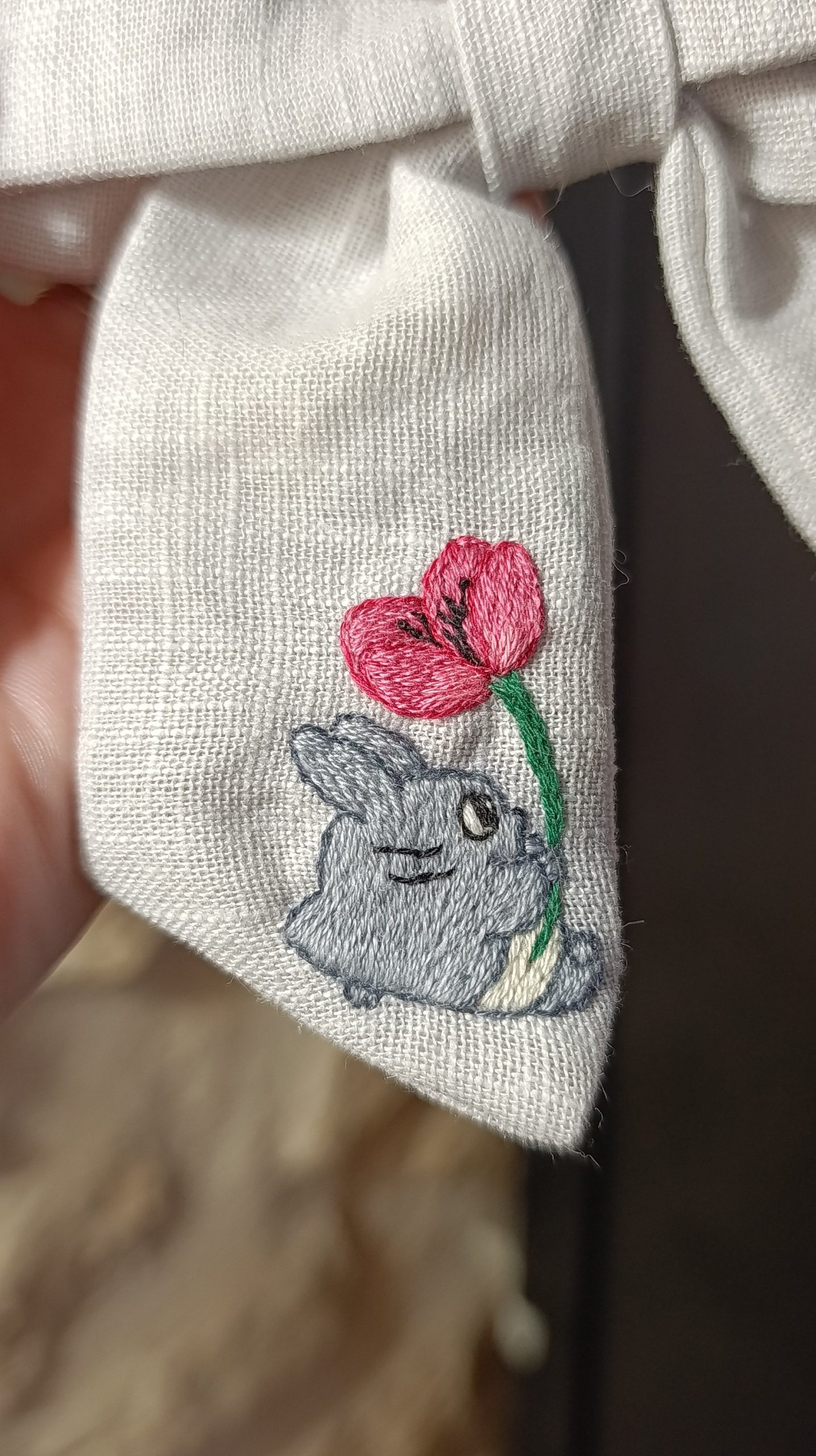 Barrette noeud brodée main - Totoro et noiraudes – Image 2